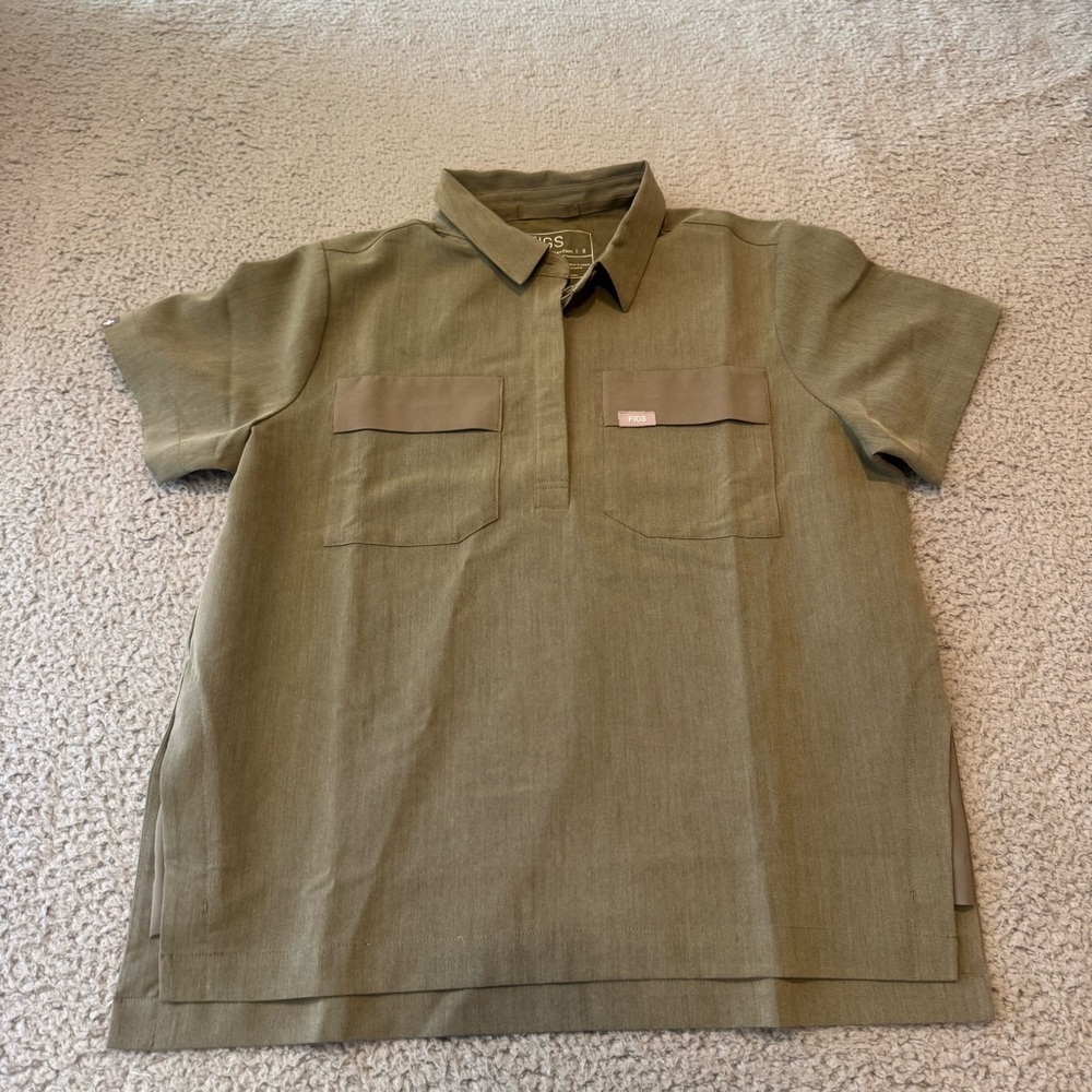 Figs Womens Saiya Scrub Top Small Workwear Short Sleeve Medical Uniform Nursing